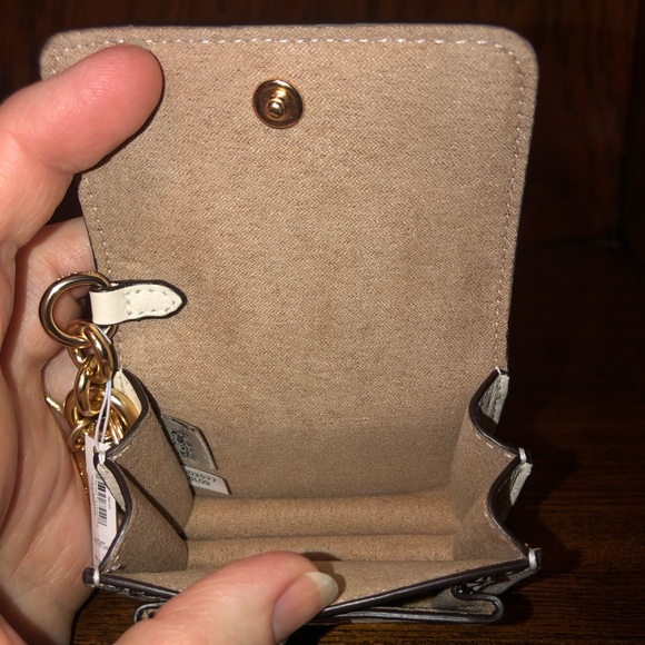 NWT-Coach-Mini Klare-Bag Charm/Keychain-Seashell 🐚 Print-Creamy White/Brown-$75 - Picture 9 of 13